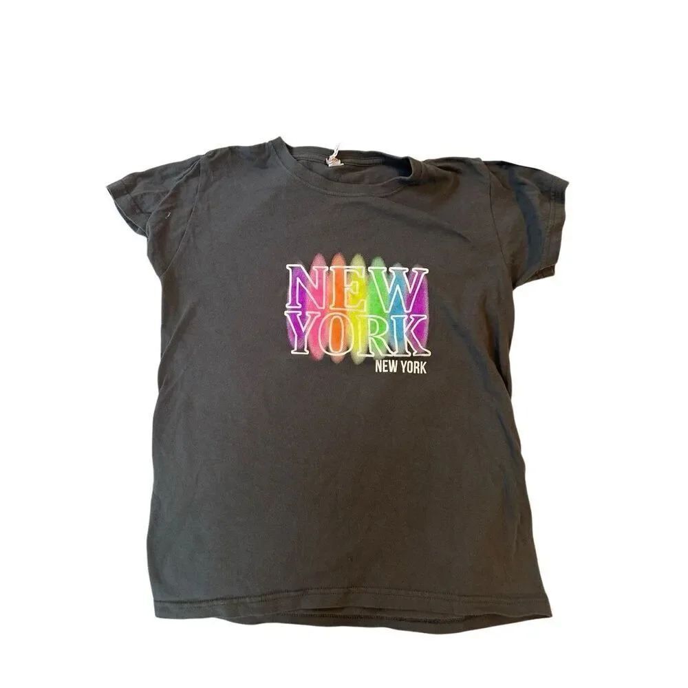 New York City women’s Tshirt size S
